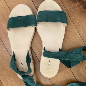 Maguire sandals (size 8)